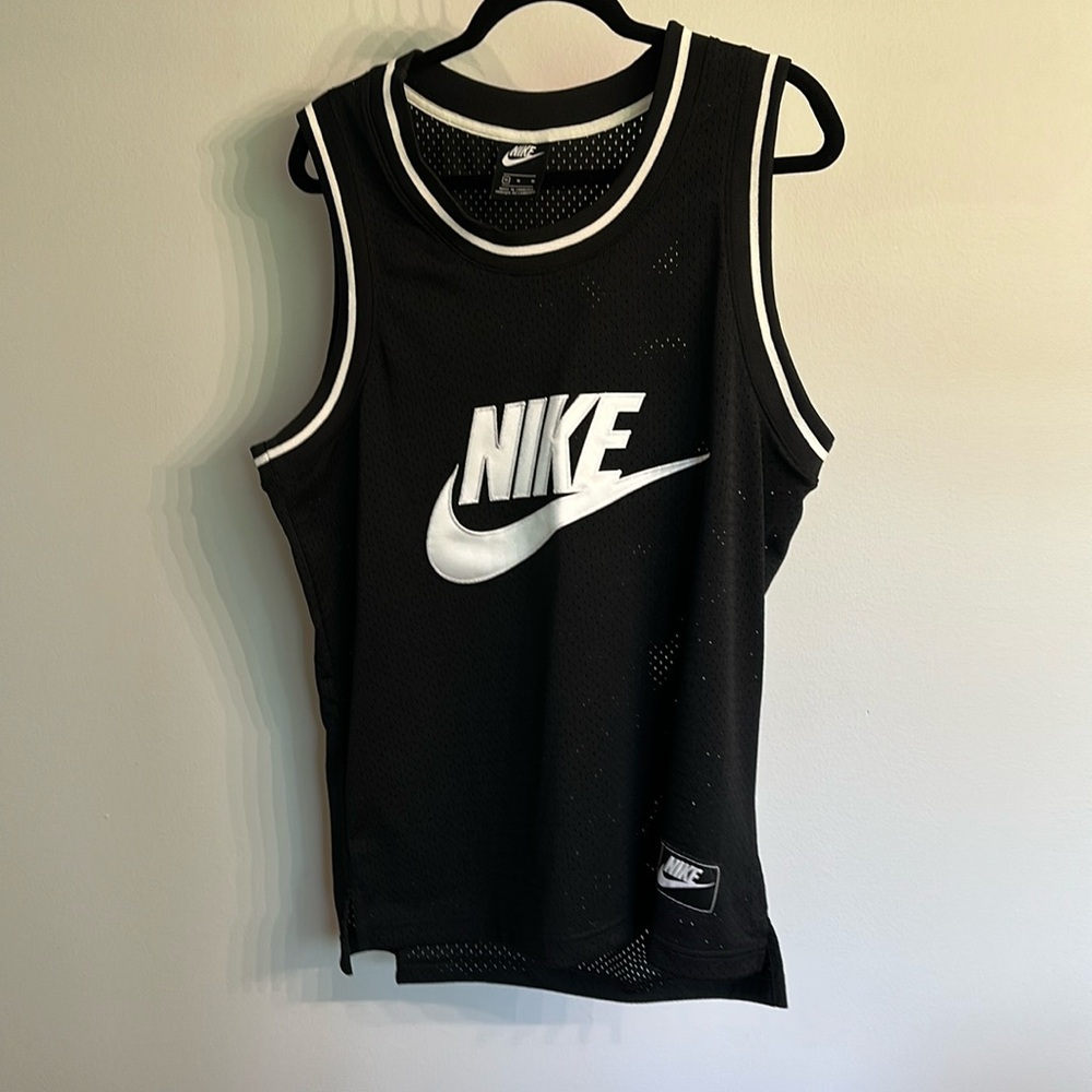 Nike Men’s Basketball Jersey Black size Medium